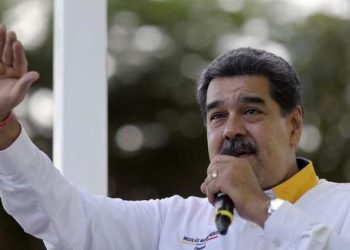 Nicolás Maduro celebra reapertura de frontera con Colombia