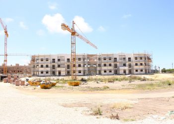 CCOO protesta en Cádiz ante las obras del complejo de Costa Ballena por el incumplimiento del convenio colectivo de construcción