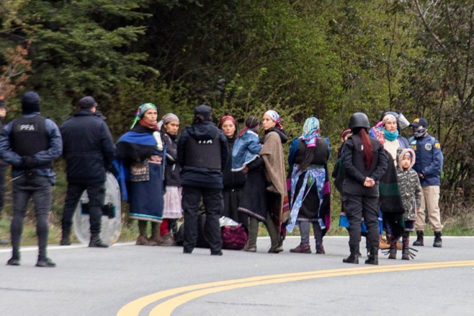 Villa Mascardi: procesan a mujeres y hombres mapuche y ordenan su prisión preventiva por usurpación