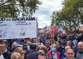 Con 2.500 enfermeras menos, el Sermas es incapaz de cubrir las del Plan de Invierno en la Comunidad de Madrid  