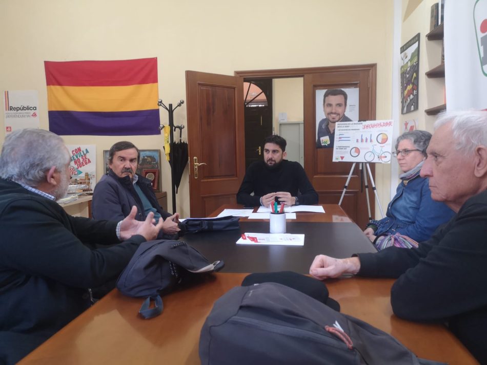 IU presentará recurso ante la «ambigua» respuesta del Ayuntamiento de Sevilla sobre la retirada de símbolos franquistas