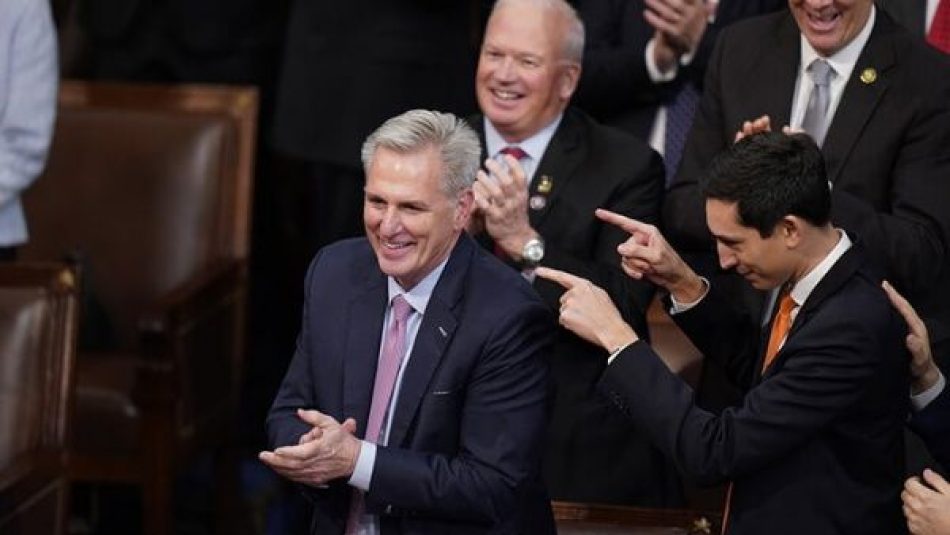 Finaliza el bloqueo del legislativo estadounidense con la elección de Kevin McCarthy