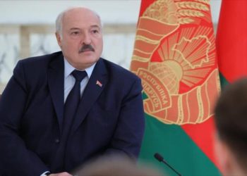 Lukashenko: combatiremos con los rusos, en caso de ataque ucraniano