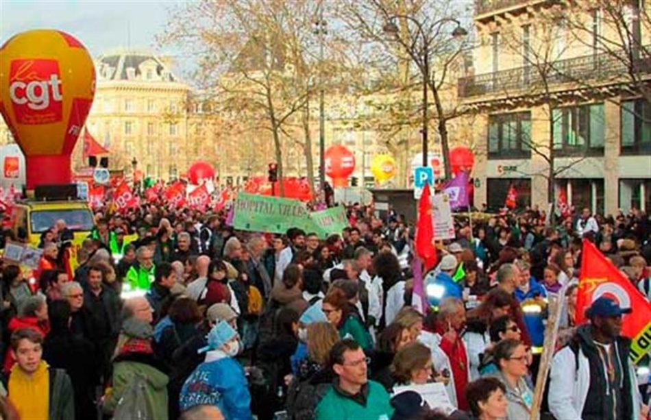 Franceses regresan a las calles contra reforma de jubilación