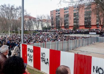 La paralización de las talas de Madrid Río por el proyecto de ampliación de la Línea 11 de Metro no es suficiente