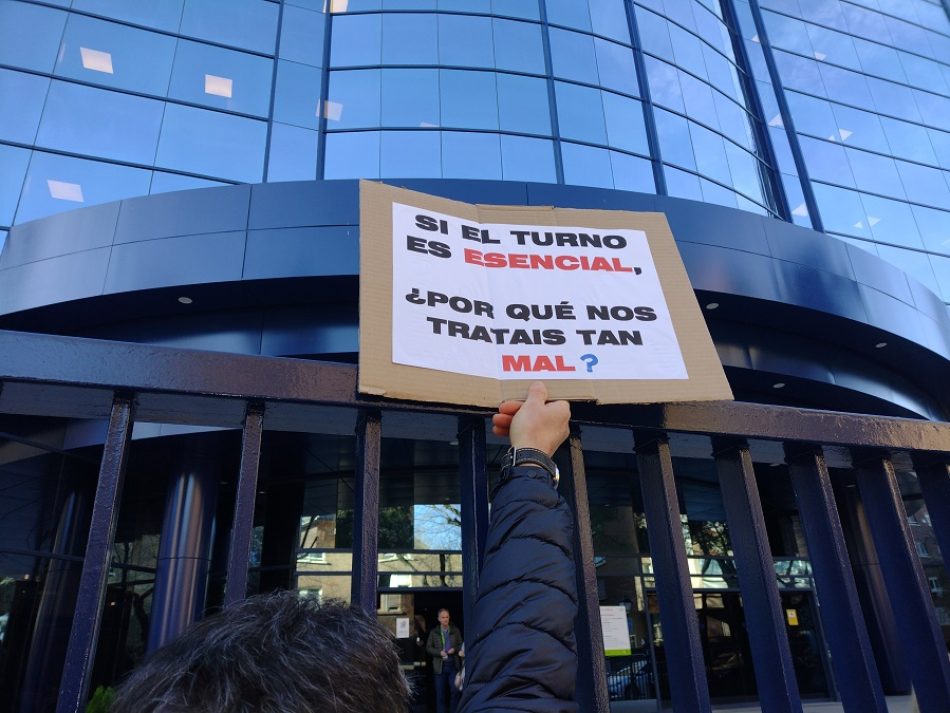 «Temporal, a turnos, con necesidades de conciliación, es despedido tras una larga defensa de sus derechos, contra la Dirección de Aena»