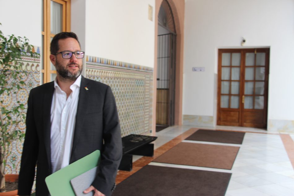 Adelante Andalucía  presenta una iniciativa en el Parlamento para crear una red de supermercados públicos