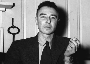 Oppenheimer, el hombre que robó el rayo a los dioses