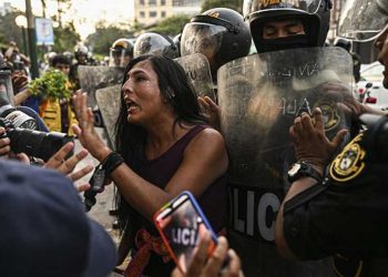 Versiones contradictorias sobre disturbios en ciudad de Perú