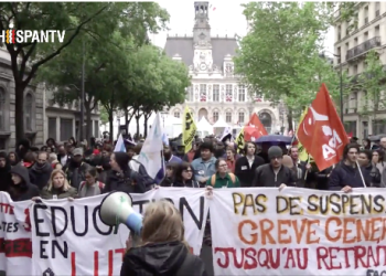 Protesta contra reforma de Macron al margen del Festival de Cannes