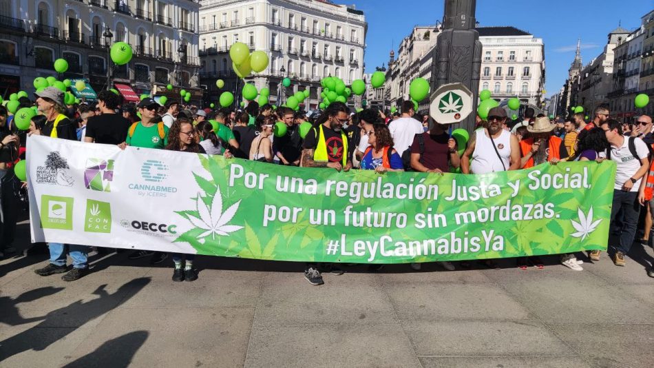 Miles de personas se concentran en Madrid en defensa de sus derechos cannábicos a pesar de las trabas de la Delegación de Gobierno