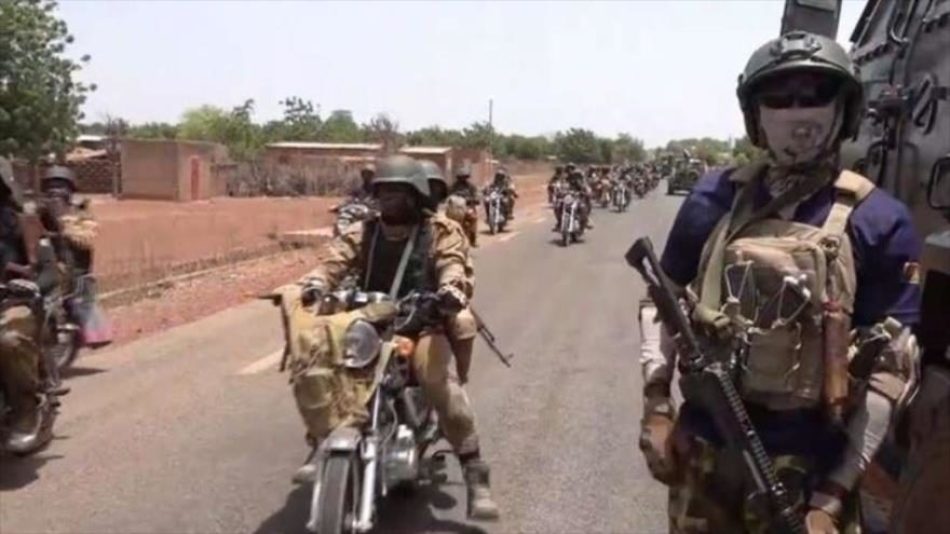 Al menos 40 terroristas y 34 militares perdieron la vida el martes durante un enfrentamiento en Namsiguia (Burkina Faso)