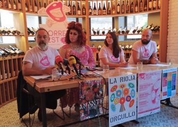 La Rioja Orgullo reivindica la igualdad de derechos del colectivo LGTBI+ abrazando la diversidad familiar