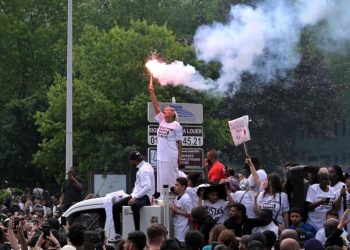 Ola de protestas en Francia por la muerte de un menor en Nanterre