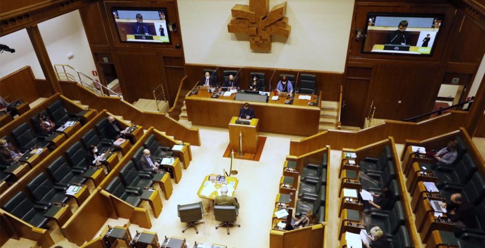 El PCE-EPK se opone a la Ley de centros de culto y diversidad religiosa del País Vasco por suponer un trato de favor a las confesiones religiosas