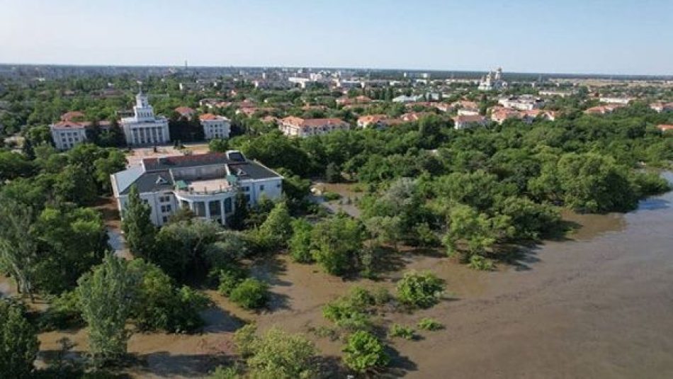 Destrucción de presa de Kajovka deja siete desaparecidos en Rusia