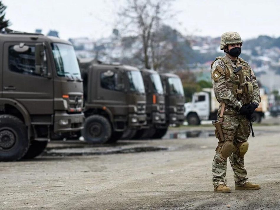 Críticas a la militarización de las funciones de orden público en Chile