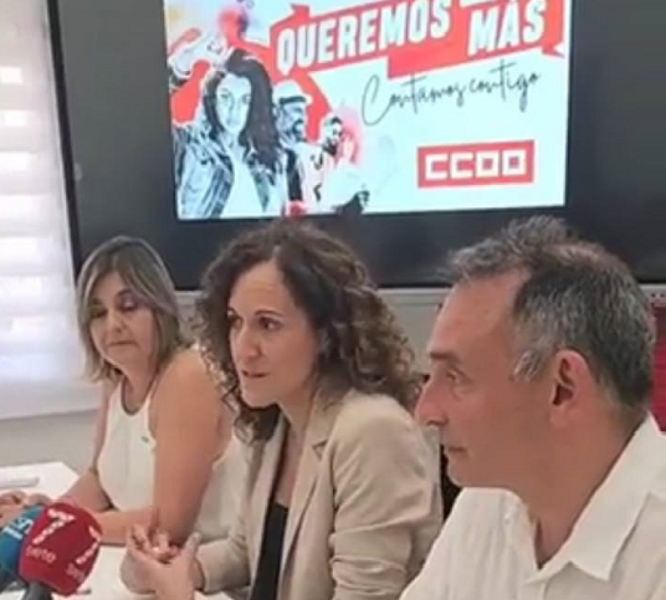 Enrique Santiago advierte que “PP y Vox no quieren sindicatos, igual que una reforma laboral que acabe con la precariedad, porque no quieren trabajadores y sí personas esclavas”