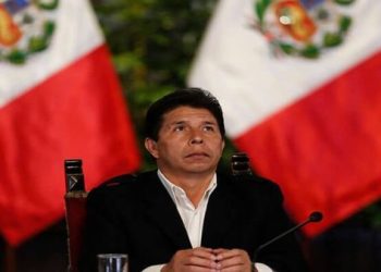 Expresidente peruano afirma que fue víctima de un complot