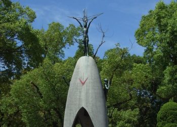 Grullas de origami en Hiroshima, la historia de Sadako Sasaki