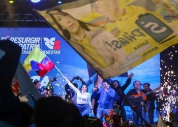 Candidatos electorales realizan actos de cierre de campaña en Ecuador