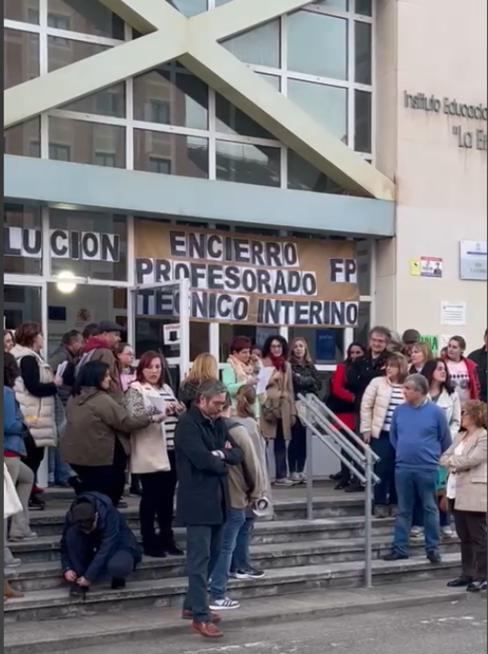 Exigen la readmisión de las profesoras de FP en Asturias