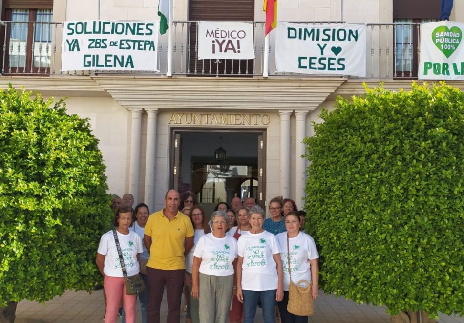 FACUA Sevilla respalda las protestas de Marea Blanca por la Sanidad Pública en la zona básica de Estepa