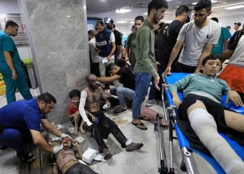 Denuncian colapso del sistema de salud en Gaza por bombardeos