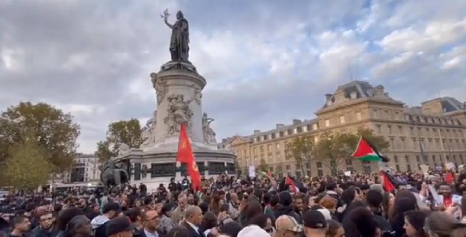 Masiva manifestación en París ruge a favor de Palestina