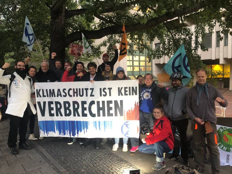 Alemania condena a cuatro científicos por exigir medidas urgentes contra la crisis climática