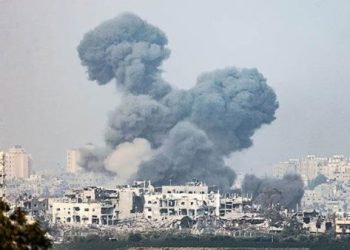 Al menos 15 palestinos mueren en nuevos bombardeos contra Gaza