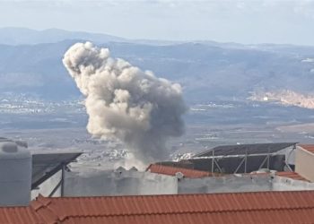 Israel bombardea con artillería el sur de Líbano