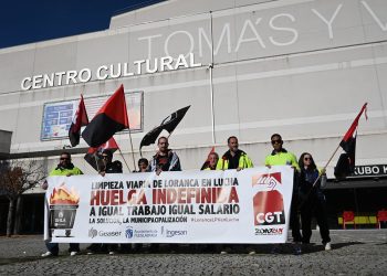 La lucha ha conseguido la equiparación salarial para los trabajadores de la Limpieza Viaria Loranca (Fuenlabrada)