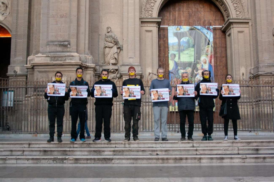 Granada se une a las protestas internacionales por la liberación de Coline Fay, activista climática en prisión en Senegal