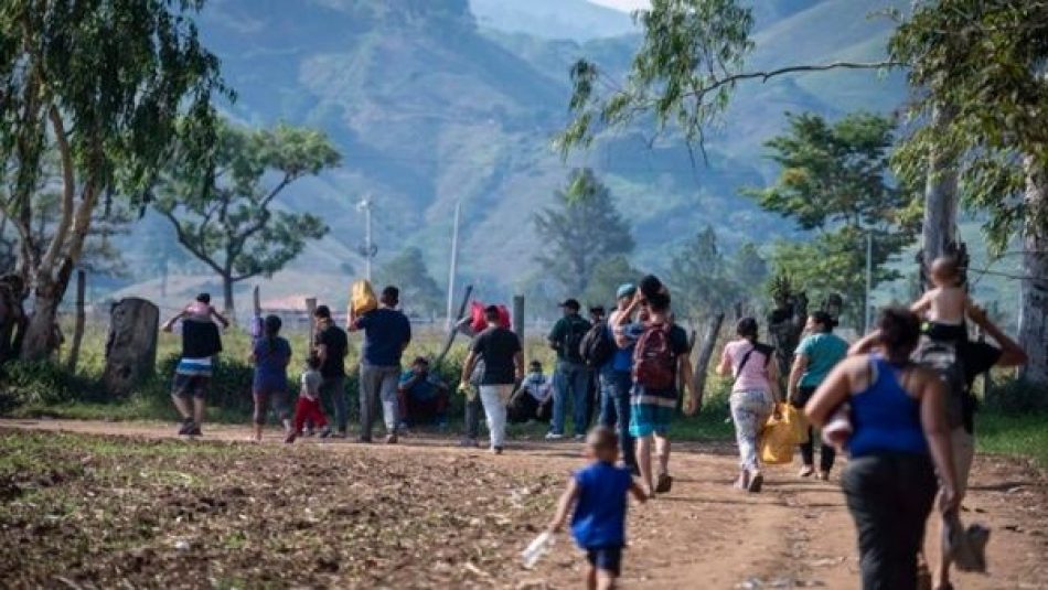 Honduras no impondrá sanciones a los migrantes que crucen el país