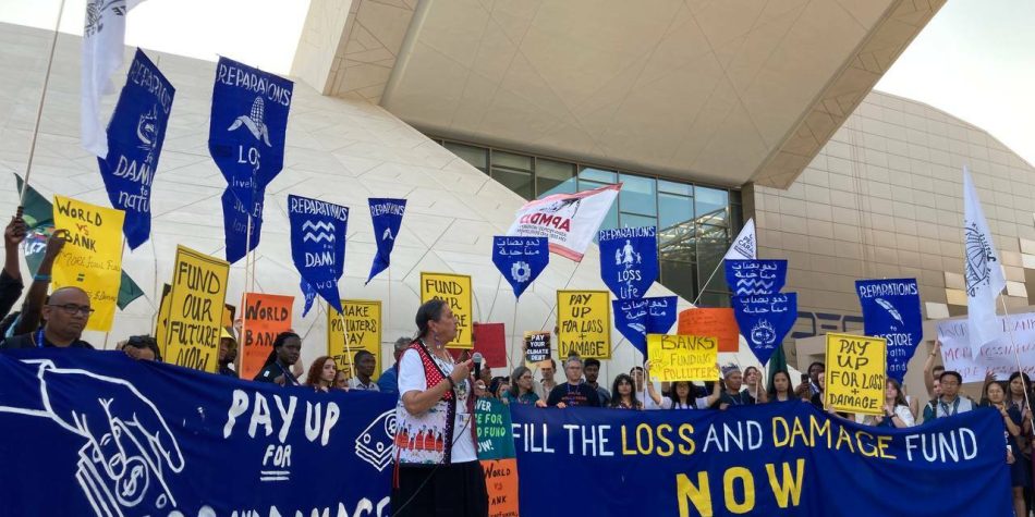 La COP28 logra cerrar su primera semana mediante un borrador de acuerdo con algún avance y varios bloqueos