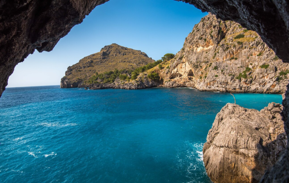 Las excursiones de Flippa Boat: visita la misteriosa Isla del Barón y conoce su increíble historia