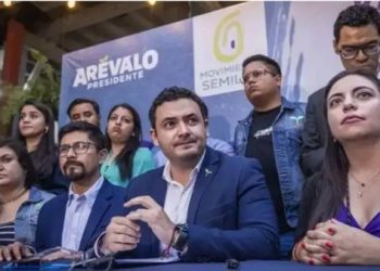 Niegan puestos en el Congreso de Guatemala a diputados de Arévalo