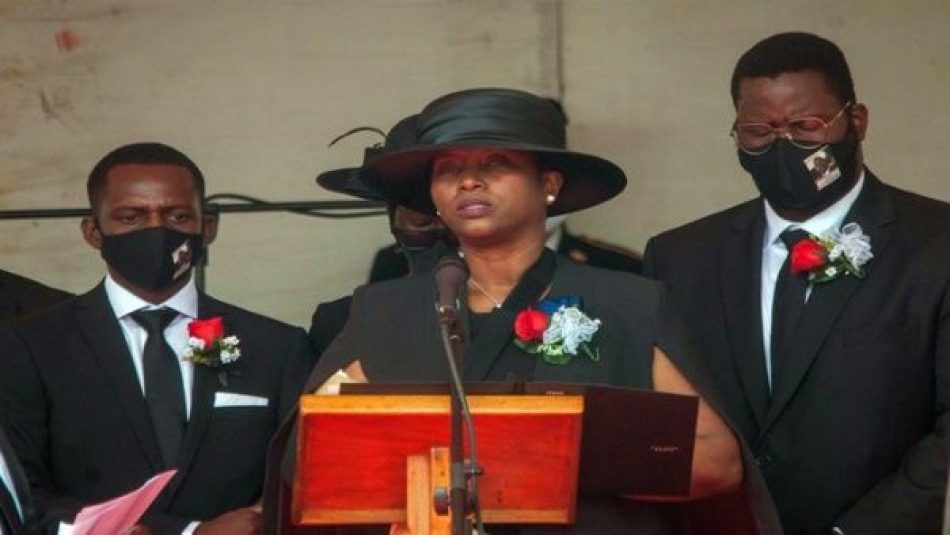 Emiten orden de arresto contra viuda de expresidente haitiano