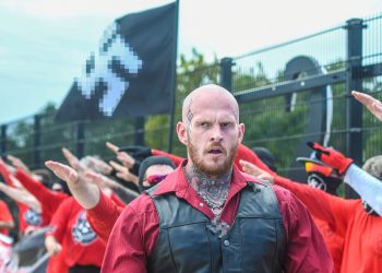 Moscú condena la inacción de las autoridades ante marchas neonazis en EE.UU.