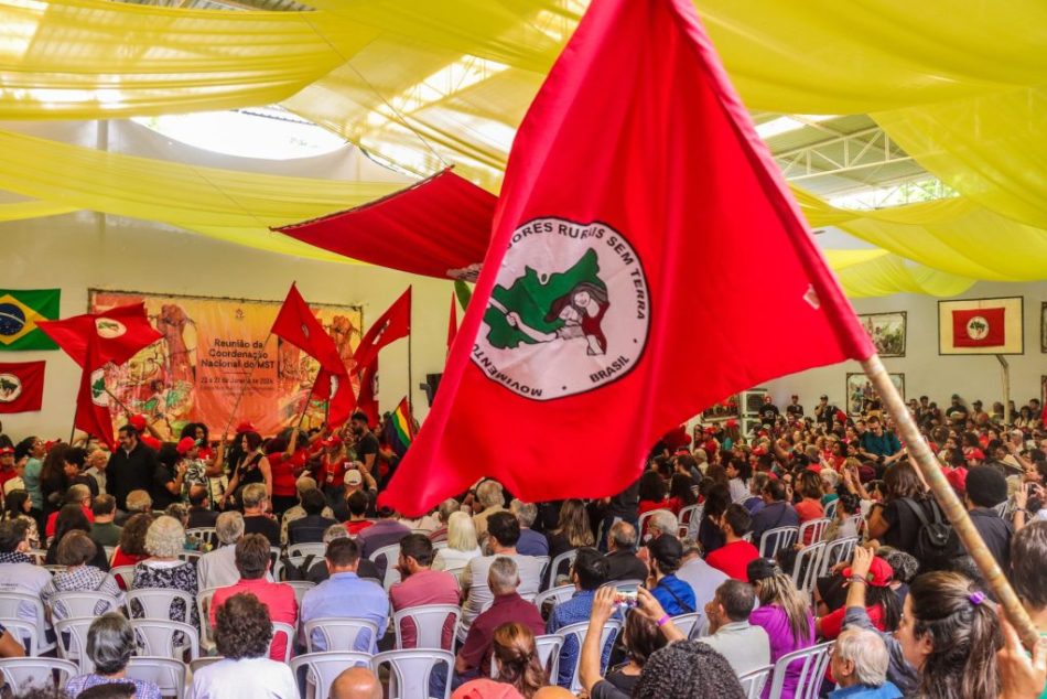 Carta de Compromiso del MST con la Lucha y el Pueblo Brasileño