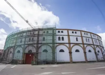 UED, en contra de la licitación para explotar la plaza de toros de Cáceres