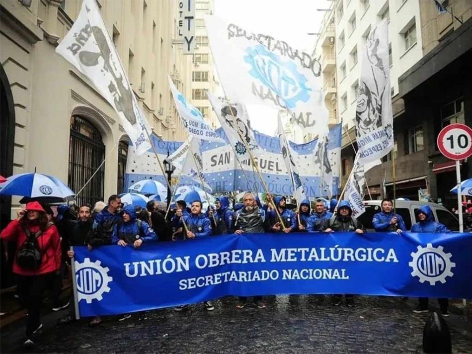 Trabajadores metalúrgicos realizan paro en Argentina
