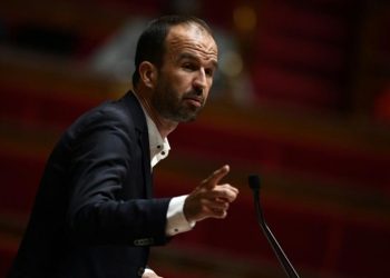 Diputados de La Francia Insumisa votarán contra apoyo a Ucrania