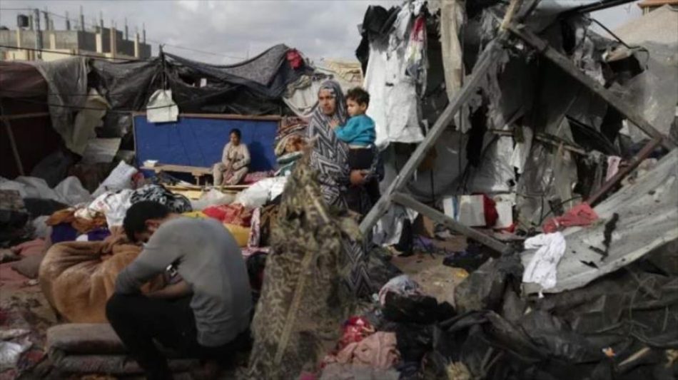 Israel sigue atacando campos de desplazados en Gaza