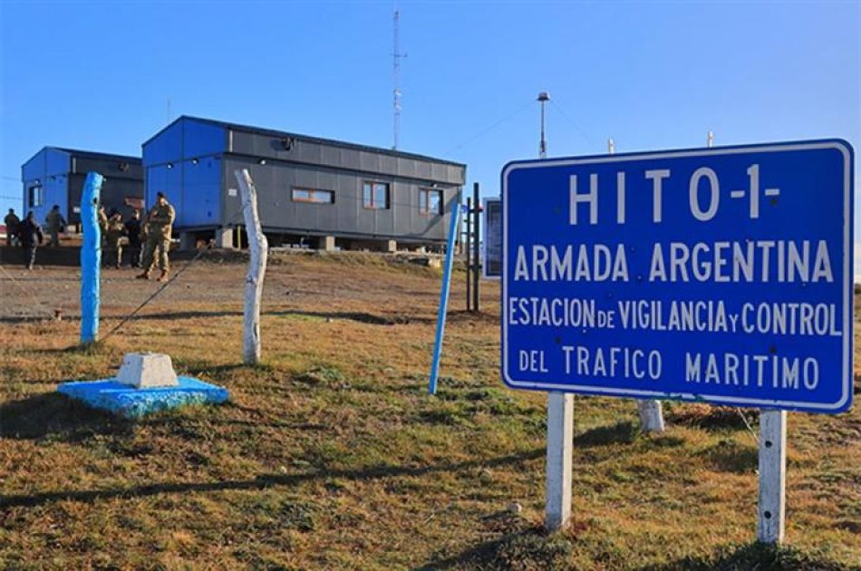 Polémica por la extensión de una base argentina al territorio chileno