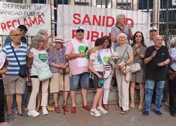 Vecinas y Vecinos de Barrios y Pueblos de Madrid realizará un nuevo registro masivo de reclamaciones a la Consejería de Sanidad