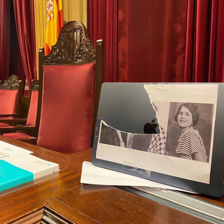 El PCE denuncia ante la Fiscalía a Le Senne por romper la foto de Aurora Picornell