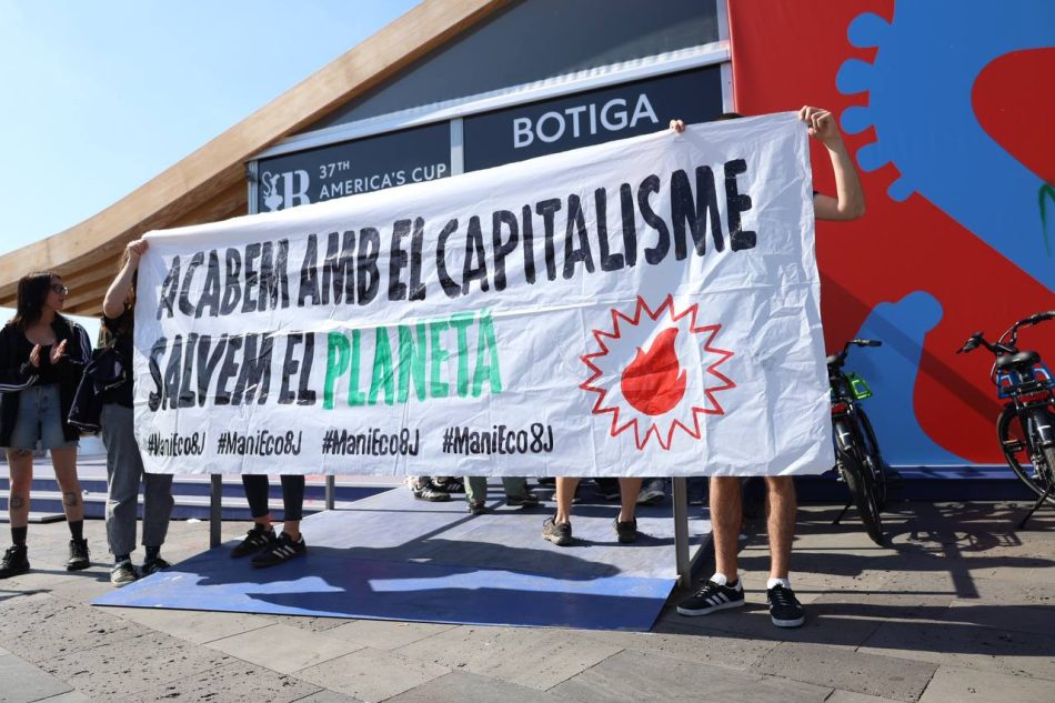 Manifestació ecologista: 8 de juny ocupem la botiga de la Copa America