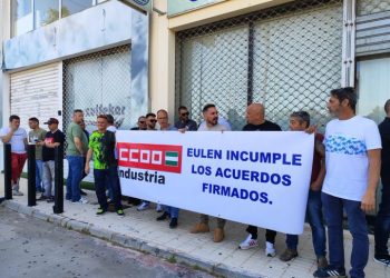 CCOO vuelve a movilizarse por los incumplimientos de la empresa EULEN en Acerinox